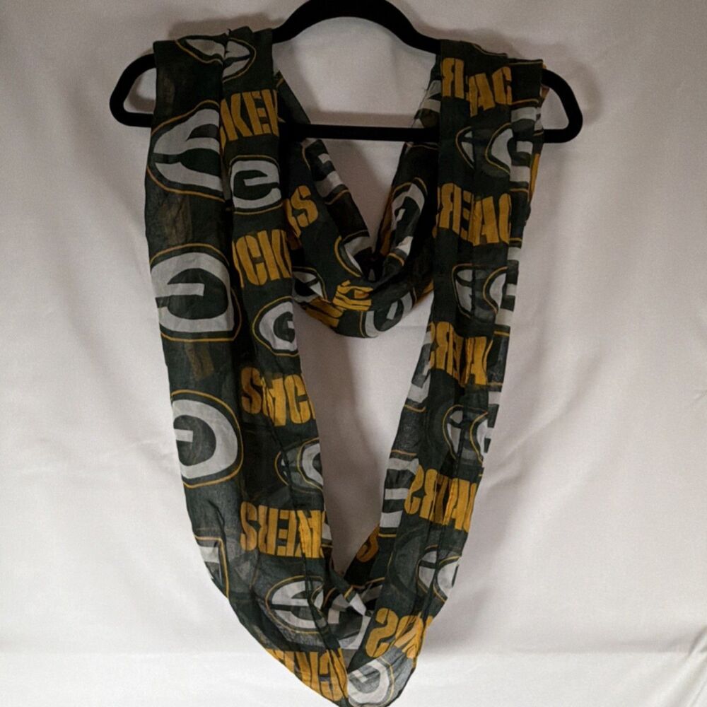Green Bay Packers Forever Collectibles NFL Scarf Green Yellow White Football